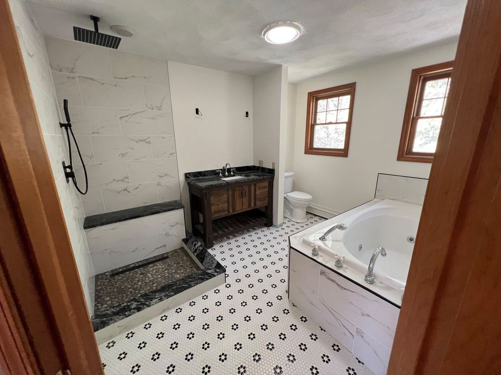 Colonial Kitchen, Master Bath and Hall
