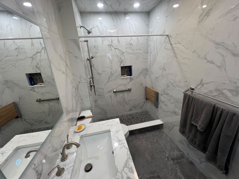 Marble Bath with Navy Vanity